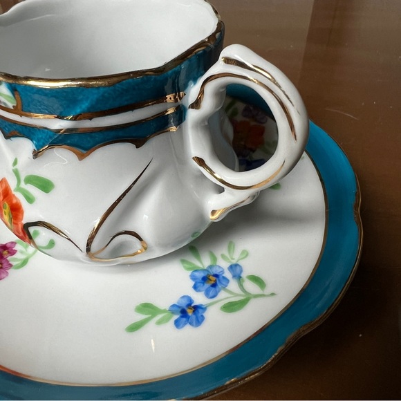 Limoges China White Floral Teacup & Saucer Gold Scroll England Blue Border Vtg - Picture 10 of 14